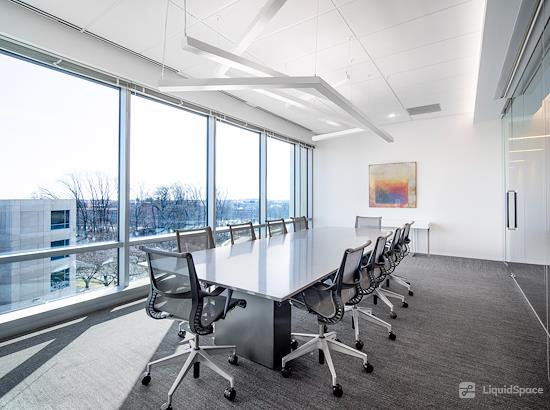 Working at Regus | Washingtonian Boulevard at Gaithersburg