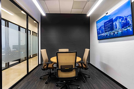 Venture X | West Palm Beach - CityPlace - Rosemary Room