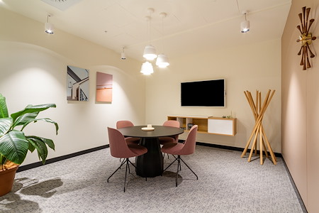 SPACES | Brisbane Jubilee Place Fortitude Valley - Meeting Room