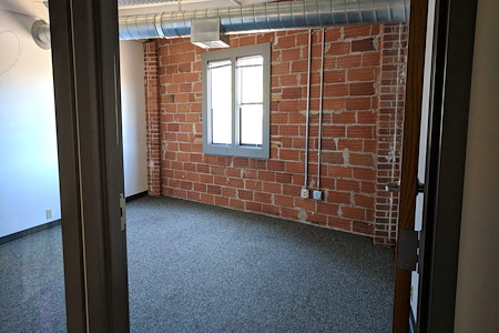 Eugene Mindworks - Private Office