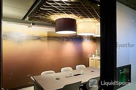 iQ Offices | 222 Queen St