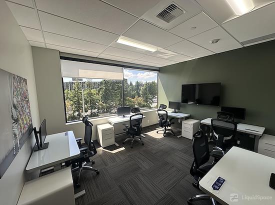 Working at Ideal Spaces Bellevue at Bellevue