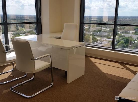 Working at Empire Executive Offices at Fort Lauderdale