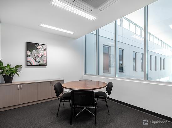 Working at HQ | Adelaide, Victoria Park at Adelaide