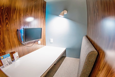 West Quay Offices - Private Booth