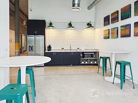 Regus | FL, Jacksonville - Dennis Street