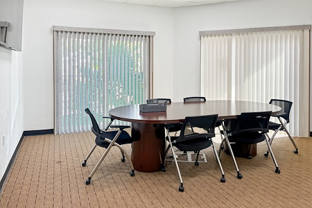 Regus | FL, DeLand - Industrial Blvd - Meeting Room