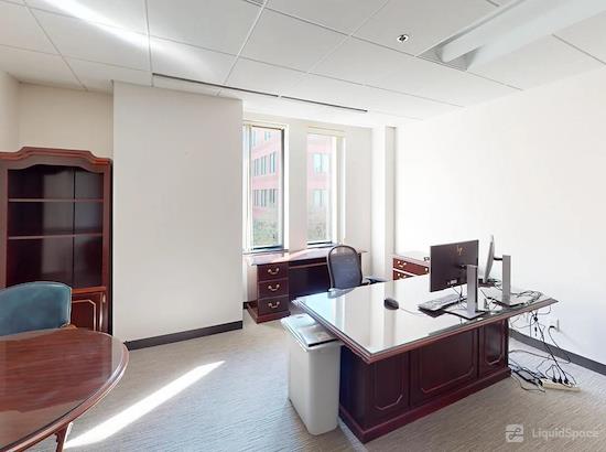 Working at AdvantEdge Workspaces - Georgetown at Washington