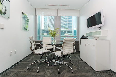 Quest Workspaces- 1395 Brickell - Conference Room 8th Floor