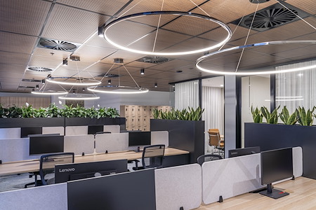 WorkHub powered by First Contact - 12 Day Monthly Pass (Monitor Included)