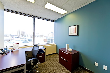 Regus | London City Centre - Day Desk