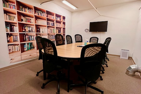 Davis Coworking @ Olive - Meeting Room #2, Upstairs