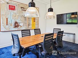 Regus | FL, Jacksonville - Dennis Street
