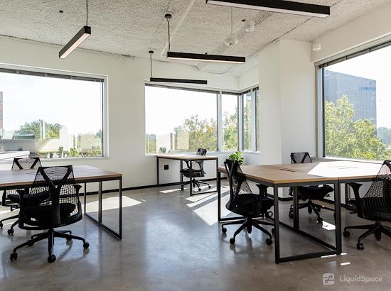 Working at Industrious - Pike & Rose at North Bethesda