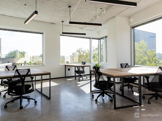 Working at Industrious - Pike & Rose at North Bethesda
