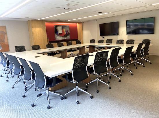 Working at AdvantEdge Workspaces - Georgetown at Washington