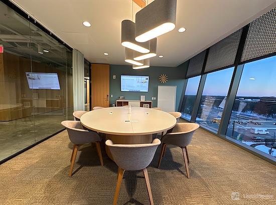 Working at Regus | Wiehle Metro at Reston