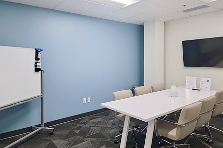 Regus | Issaquah - NE Gilman Blvd - Meeting Room