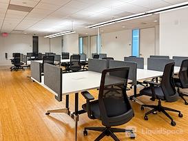 Regus | MD, Bethesda - Bethesda Metro Ctr