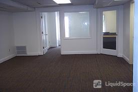Crealde Business Center LLC