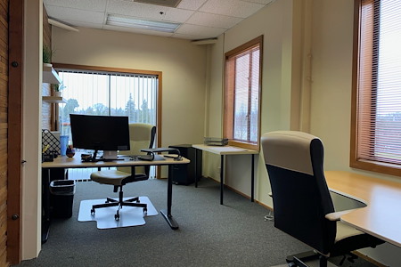 The 5th Floor Coworking Space @ 5th Street Market - Private Office #4