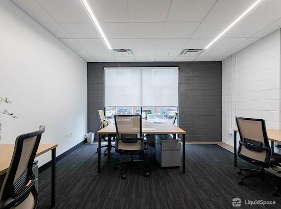 Working at Venture X | Richmond at Richmond