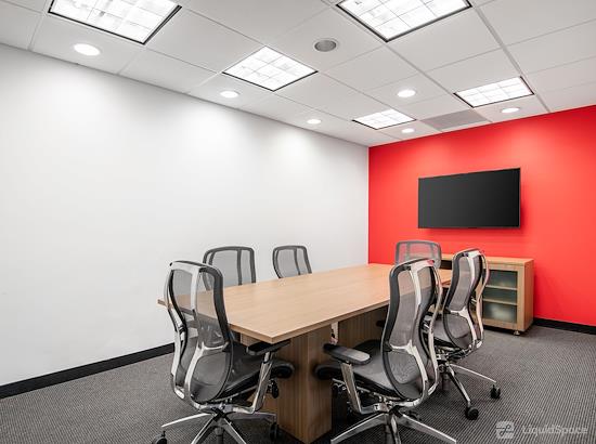 Working at Regus | Schraffts Center at Charlestown