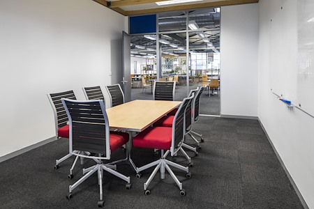 CorporateCubes.Co - Footscray - Rocky Racoon | 8 Person Meeting Room