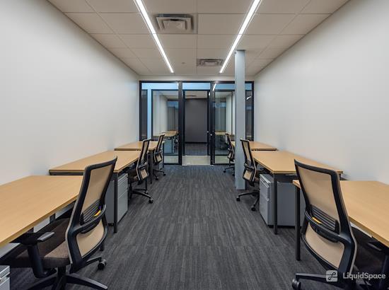 Working at Venture X | Richmond at Richmond