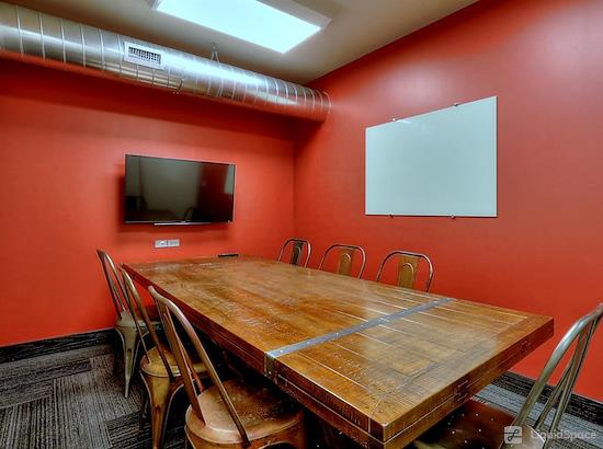 Working at GRID COLLABORATIVE WORKSPACES at Overland Park