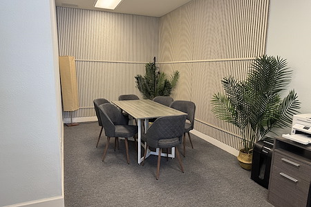 ALW Counseling and Coaching - Room 3-Group Room/Meeting Space