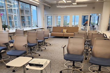 Engagement Centre - Individual Work Stations