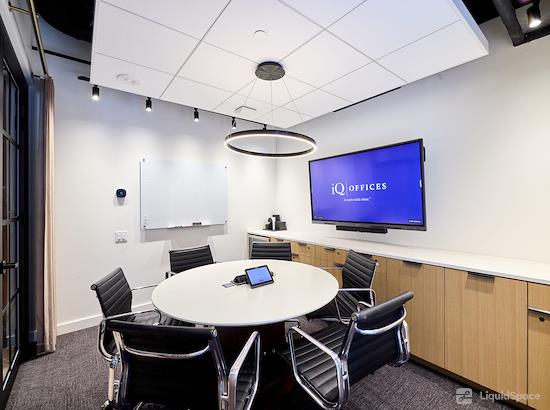 Working at iQ Offices | 302 Bay St. at Toronto