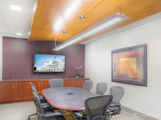 Working at Metro Offices - Dulles/Herndon at Herndon