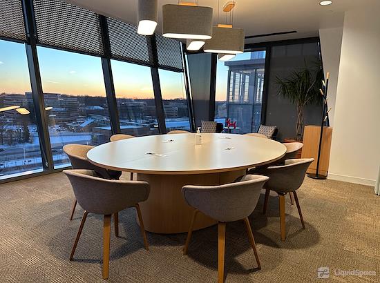Working at Regus | Wiehle Metro at Reston