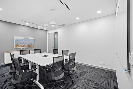 Regus | Darwin, Palmerston Circuit - Meeting Room