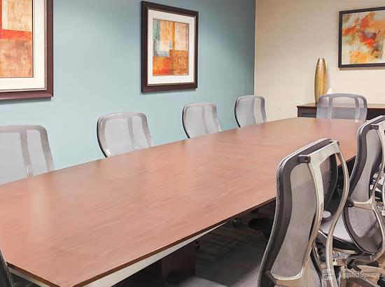 Working at Regus | Sun Trust Center Downtown at Richmond