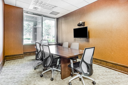 Regus | South Pine Island (Office Suites Plus) - Meeting Room