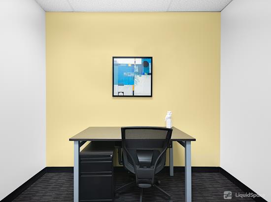 Working at Regus | Winston Park at Oakville
