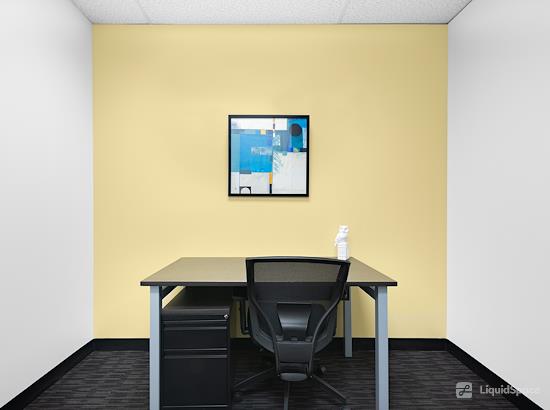 Working at Regus | Winston Park at Oakville