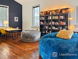 Regus | FL, Gainesville - Main St