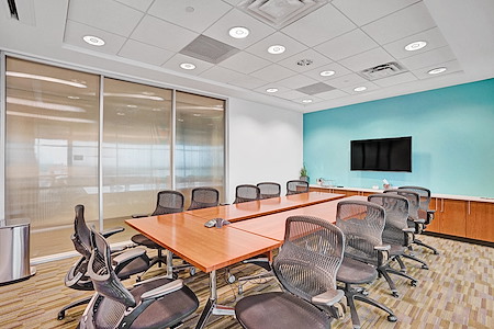 Carr Workplaces - Las Olas - Everglades Room
