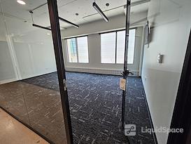 Launch Coworking Space - Downtown