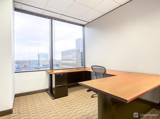 Working at Regus | Commerce Plaza at Overland Park