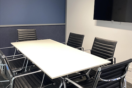 CorporateCubes.Co - 330 Collins Street - Baw Baw | 6 Person Meeting Room