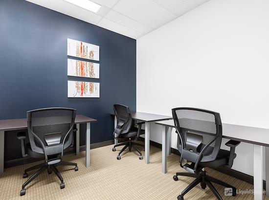 Working at Regus | University Street at Montreal