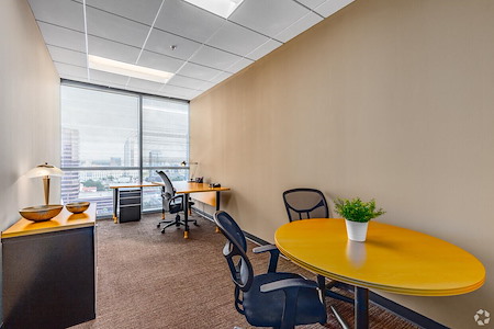 YourOffice - Downtown Orlando - Private Window Office 31