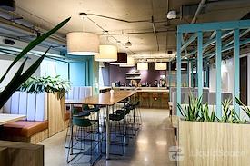 iQ Offices | 222 Queen St