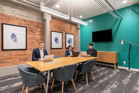 Regus | BC, Victoria - Yates - Meeting Room