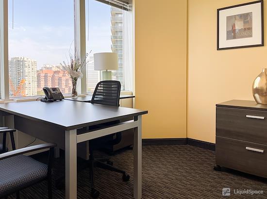 Working at Regus | Yonge and Sheppard at Toronto